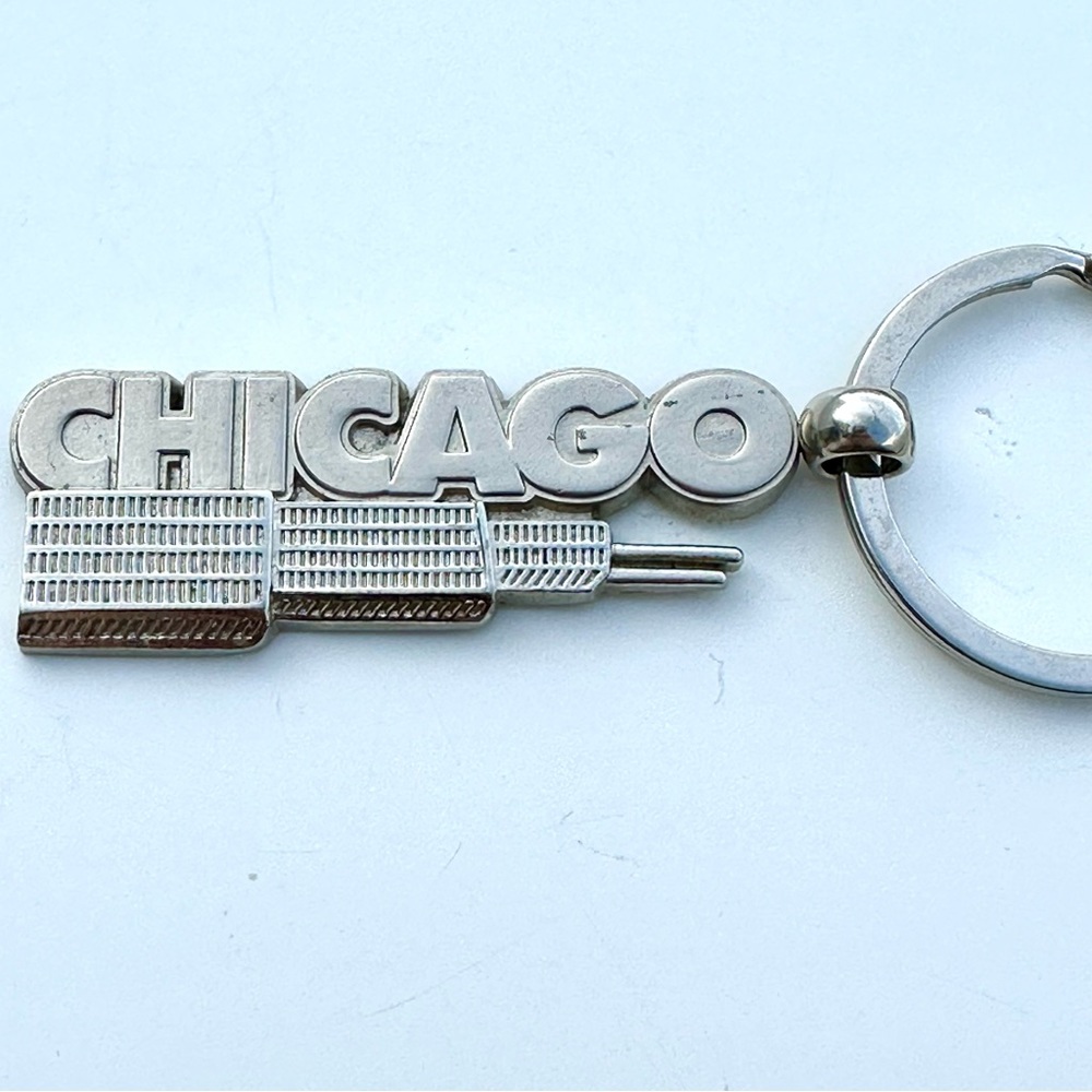 Vintage 70s Chicago Sears Willis Tower keychain